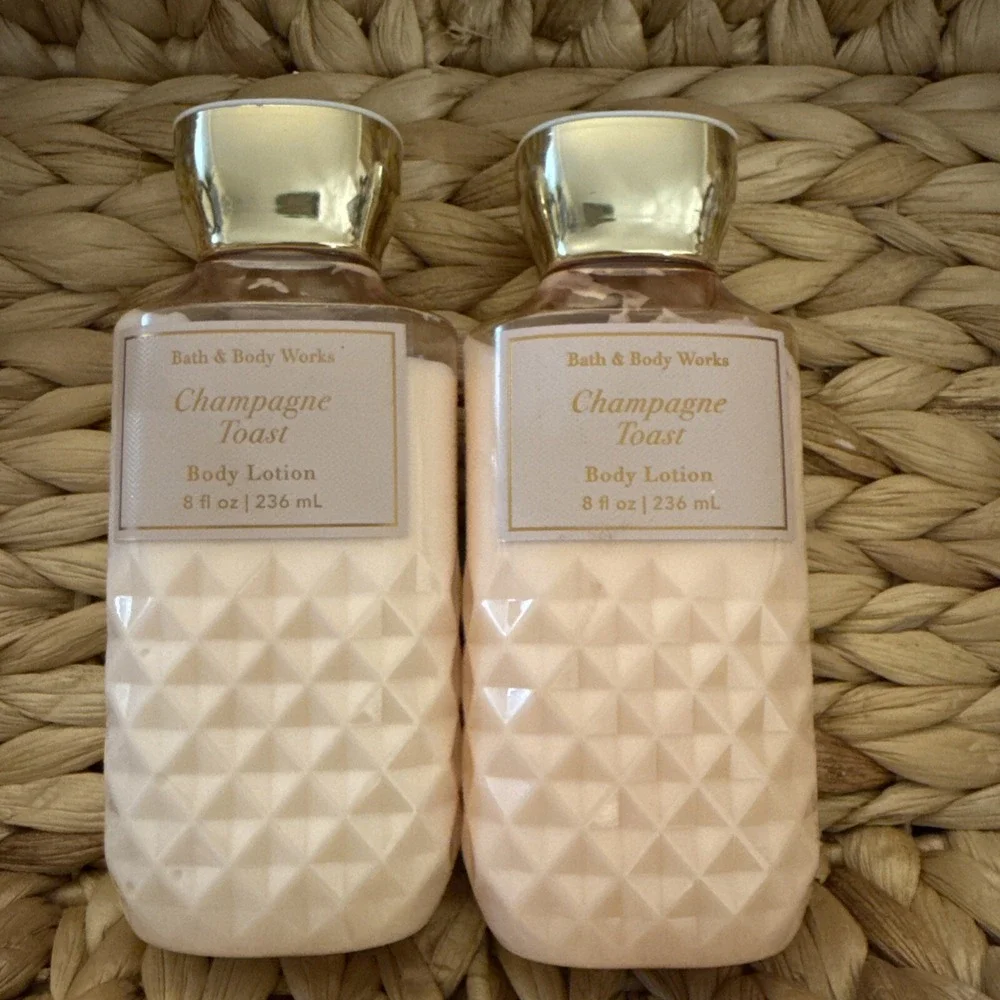 Bath & Body Works CHAMPAGNE TOAST Body Lotion Set of 2 NEW‎